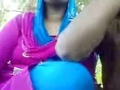 Cong Babe thích phim sex nhat java máy đập trong khi kích thích âm vật